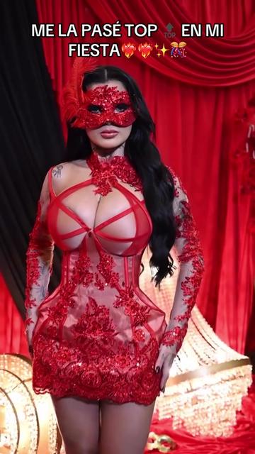 @karelyruiz