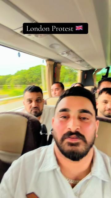 @Mu DA saR KasHm!Ri🇬🇧