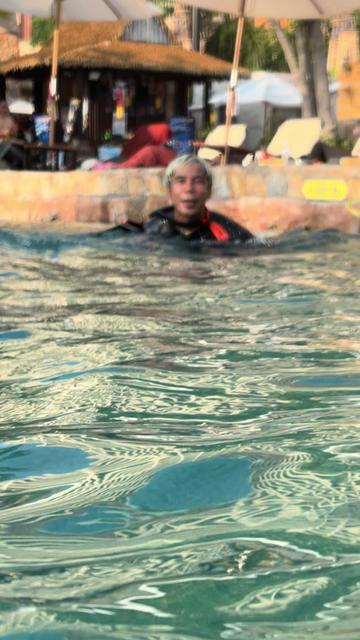 @Sutee Suksomkit
