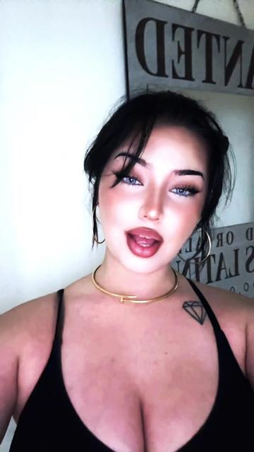 @Itislatina