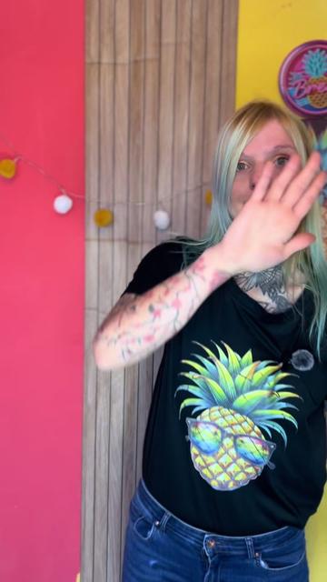 @Ananas Gebärden