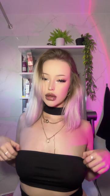 @Анастасия 💋