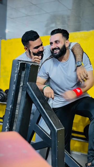 @R A N A  J A N i