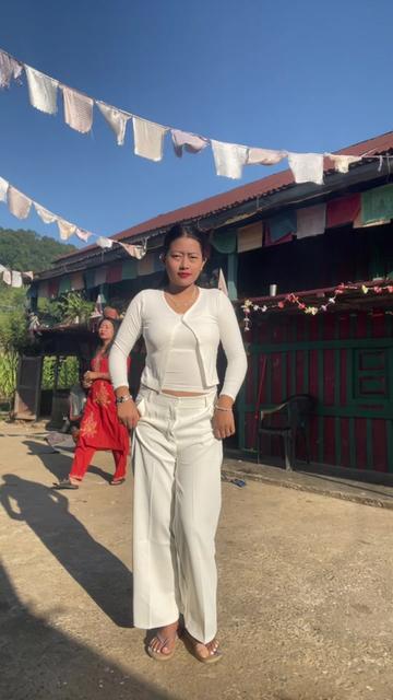 @Binita_Rani👑💫