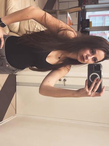@Viktoriia