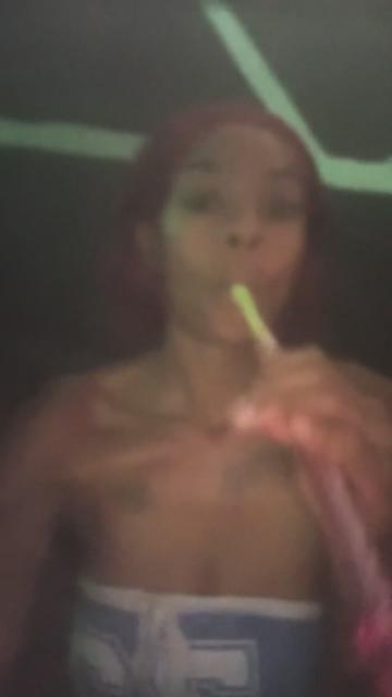 @Taybaby .Thejawnnn