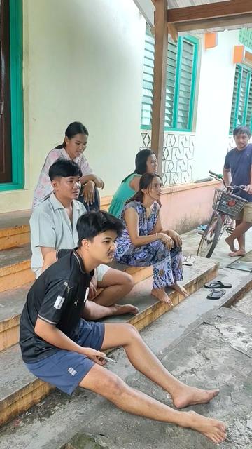 @Aung Min Soe(April Maung)