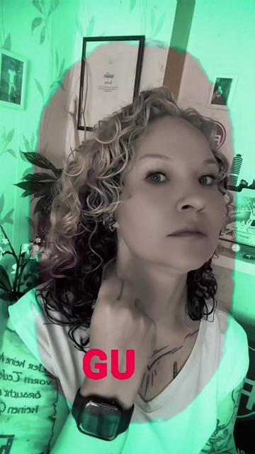 @CarrieMandy2002&hearts;️🖤 2.0