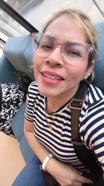 @Mía Gia 🌈🩷💜