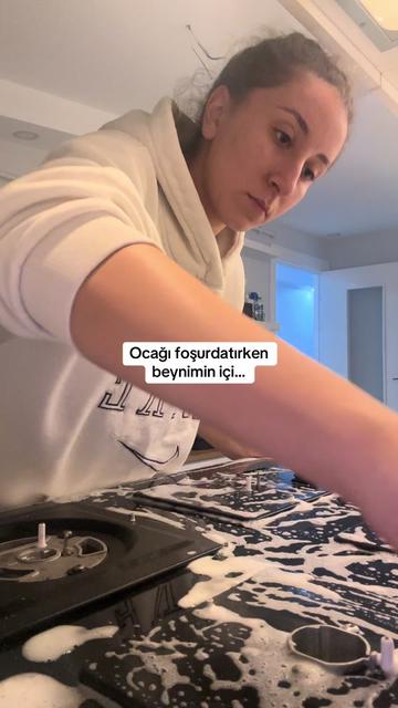@Sezen Ak&ccedil;arlı