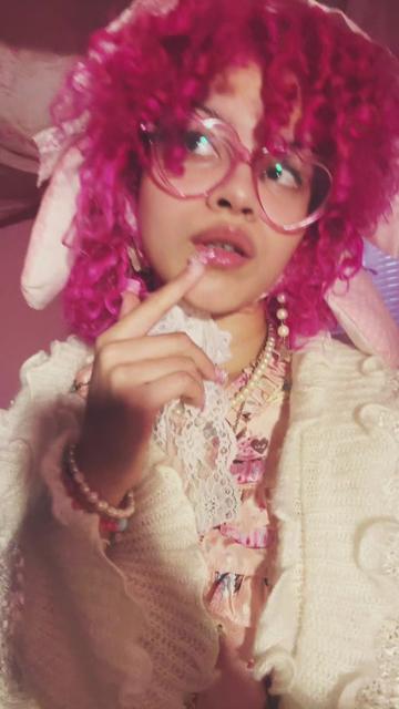 @kat/bon ⚢ irl bonnibel ! 🍭