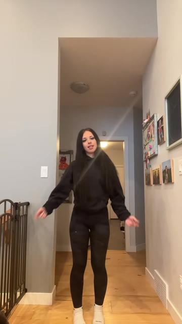 @yvnghocentral