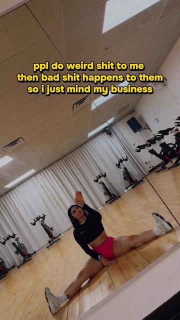 @Alexis|Online Fitness Coach ✨