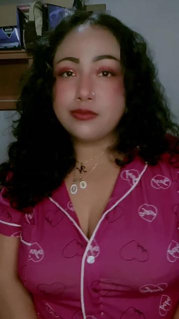 @❤️&zwj;🔥🦄ᶜʰⁱⁿᵃ Bb 👑♑️🦋