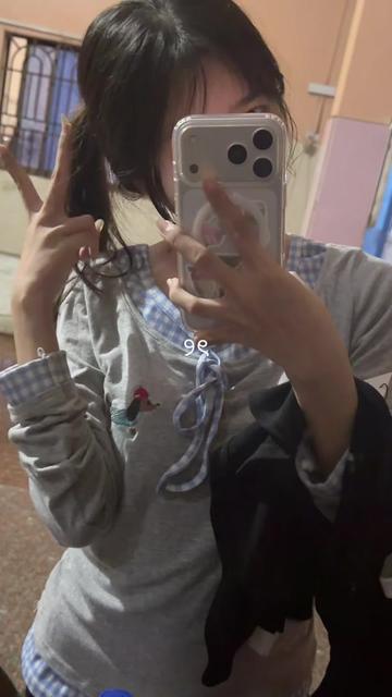 @Sinnie-សុីននី˚₊♡