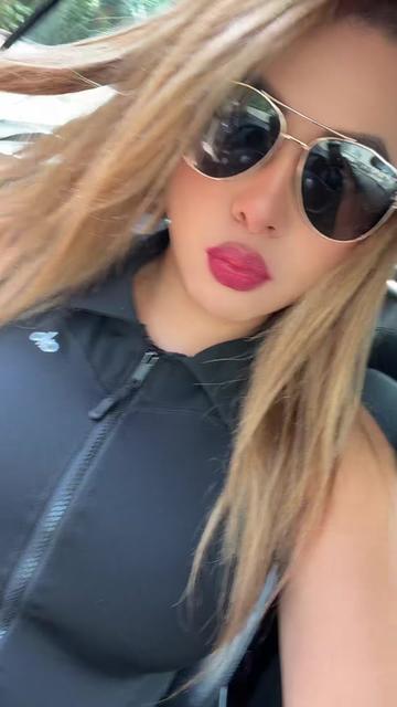 @Laurita