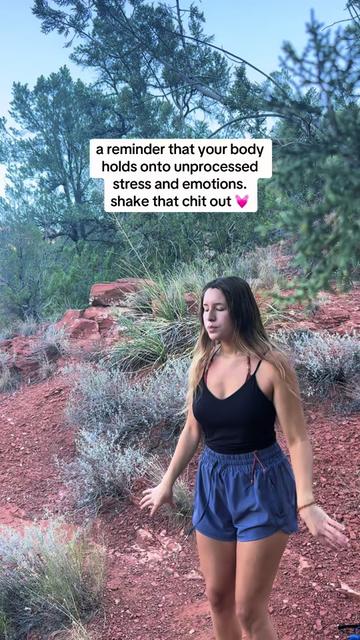 @lizzy