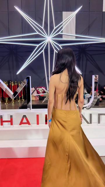 @Sarocha Pornchai