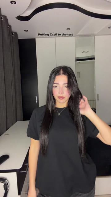 @clarayazbk