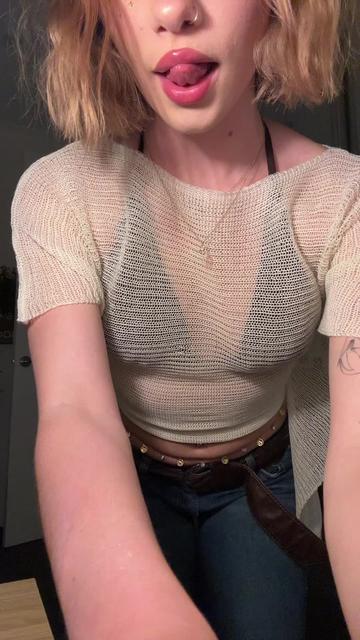 @🤟