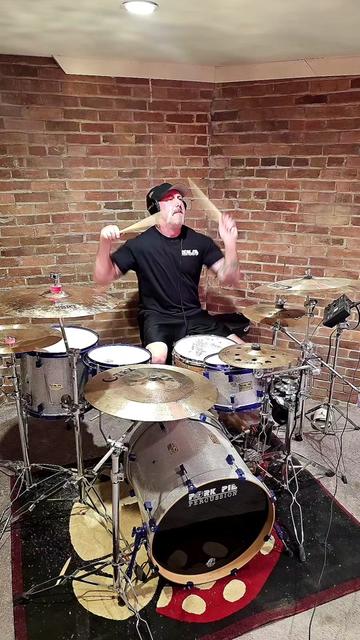 @mike.wilkinson.drums