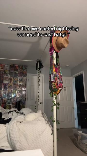 @farrah 🦇