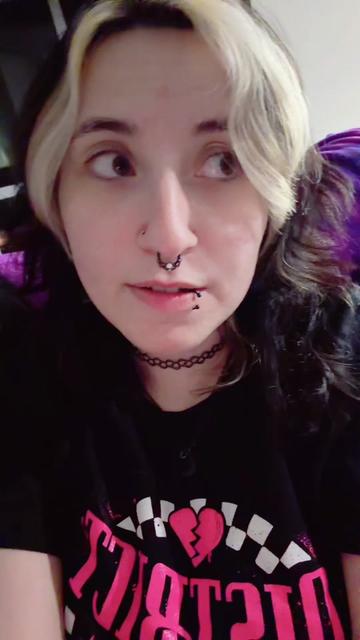 @Aylawithak 🖤
