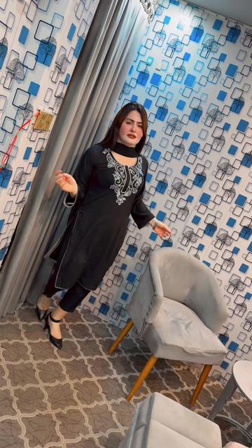@Riya Khan34