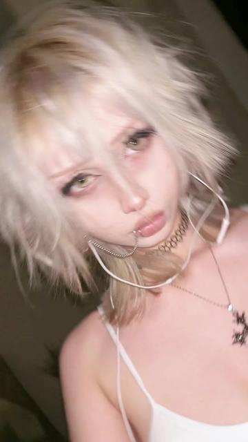 @lenka 𑄝੭