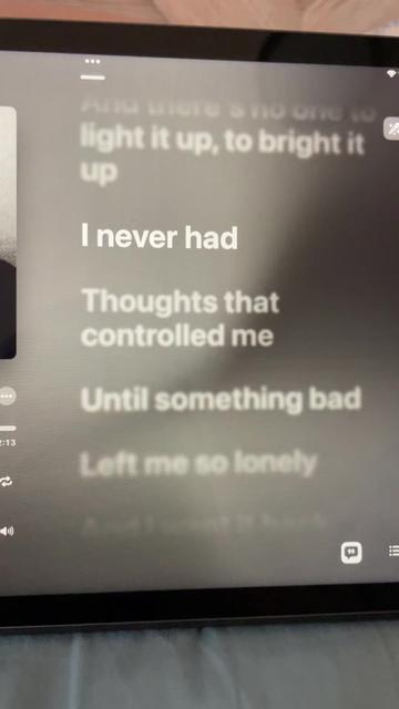 @lyricuuzxe0