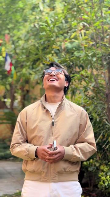 @👑Chris Gurung👑