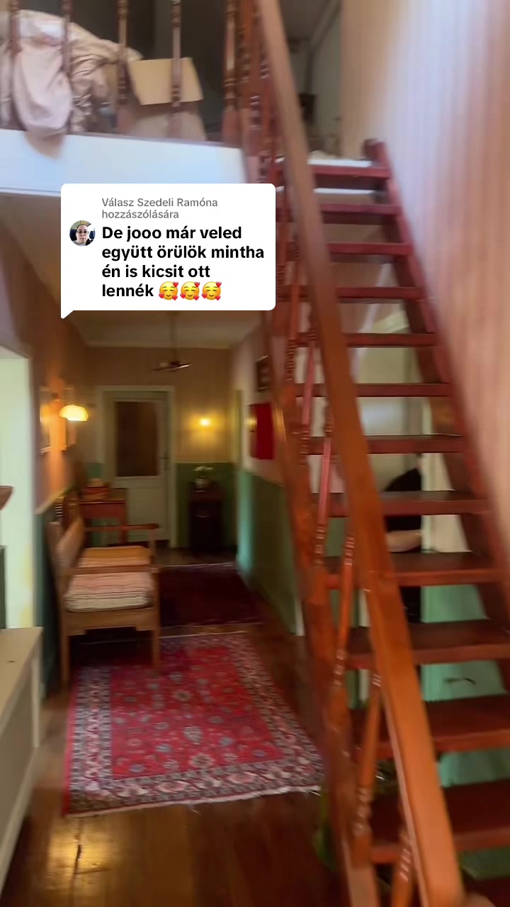 @🇭🇺Aniko🇨🇦