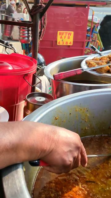 @Street Food Qasim