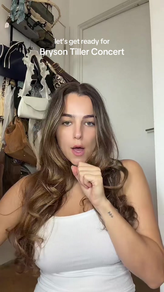 @Monika Mancini 🦋
