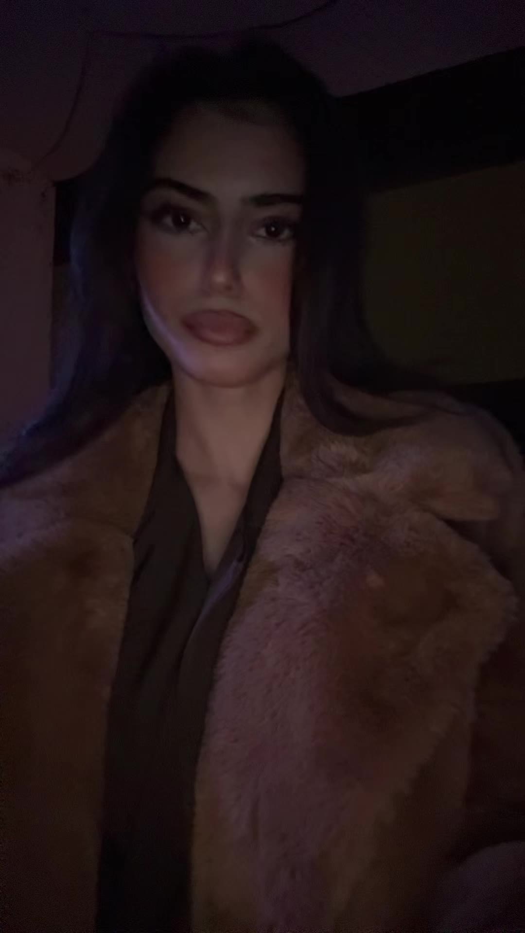 @s.5i_y