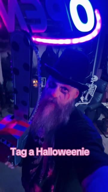 @BeardedCrooks