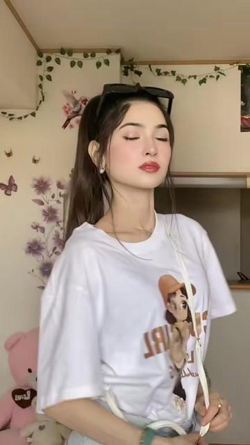@Nov_14🦋☘️