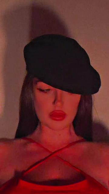 @𝓢𝓿𝓮❤️