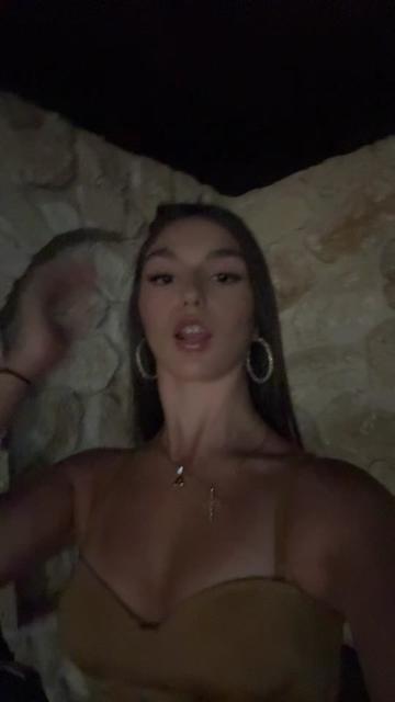 @Agapi_