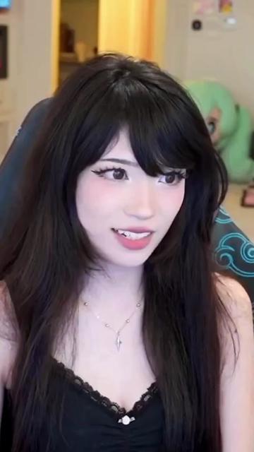 @Emirushill