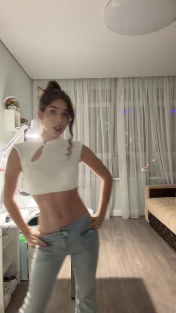 @dianaamars