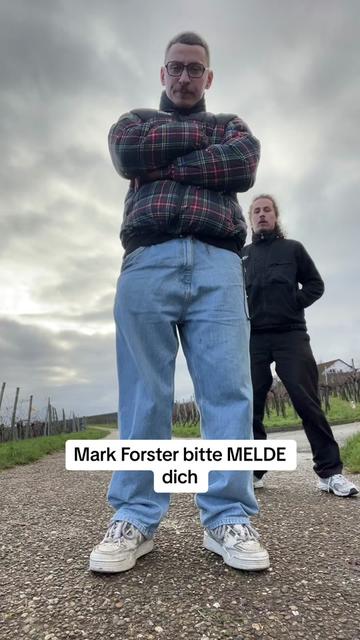 @Die Twinz