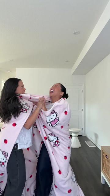 @Caleon Twins