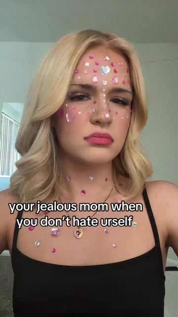 @chloe 🌶️