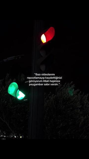@𝓜.