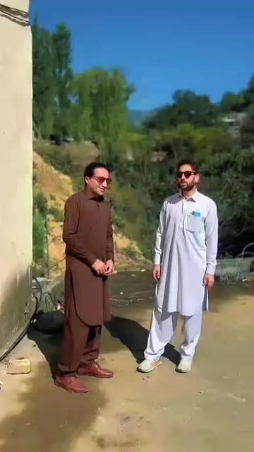 @WAQAR AHMAD ❤️love botany 🌴