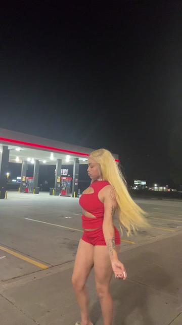 @Sharae