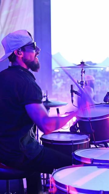 @Shane Smith & The Saints