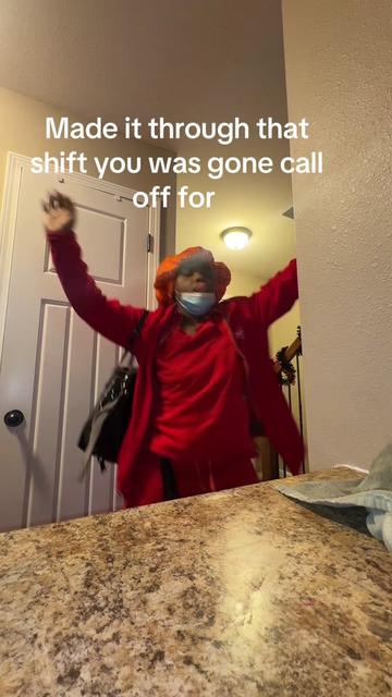 @Tay | Nursing Student + Mom