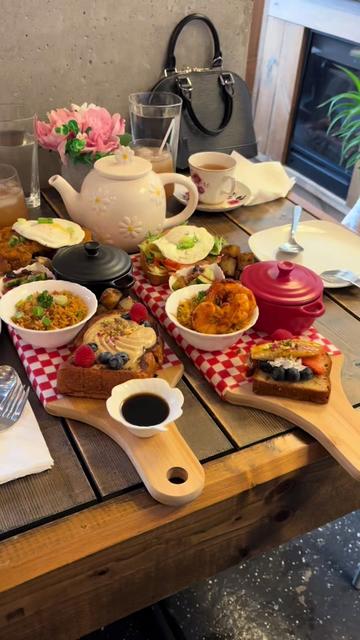 @hellofoodbaby